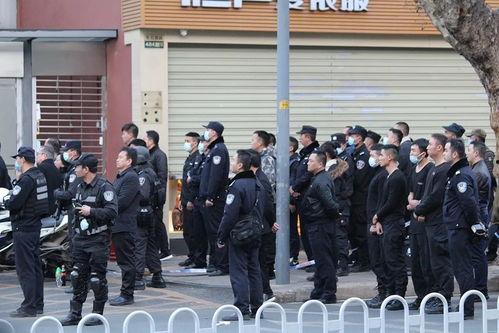 昆明现场爆料事件视频,惊心动魄一幕，视频记录惊人瞬间